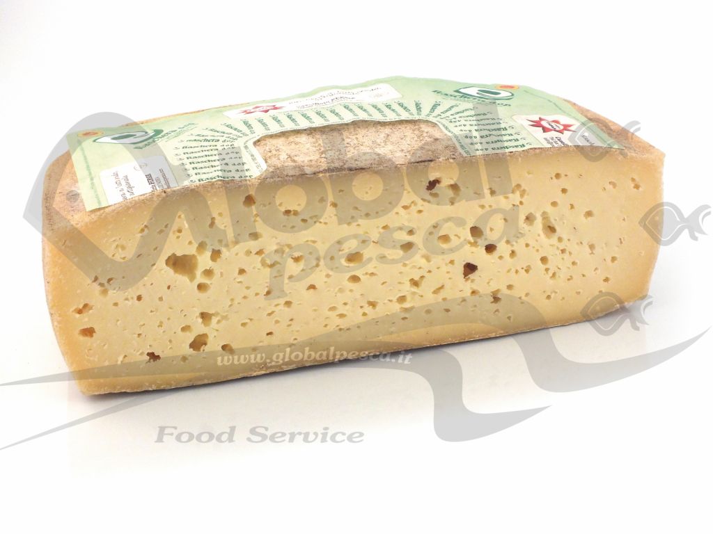 RASCHERA DOP 1/4 FORMA 1,5 kg LC